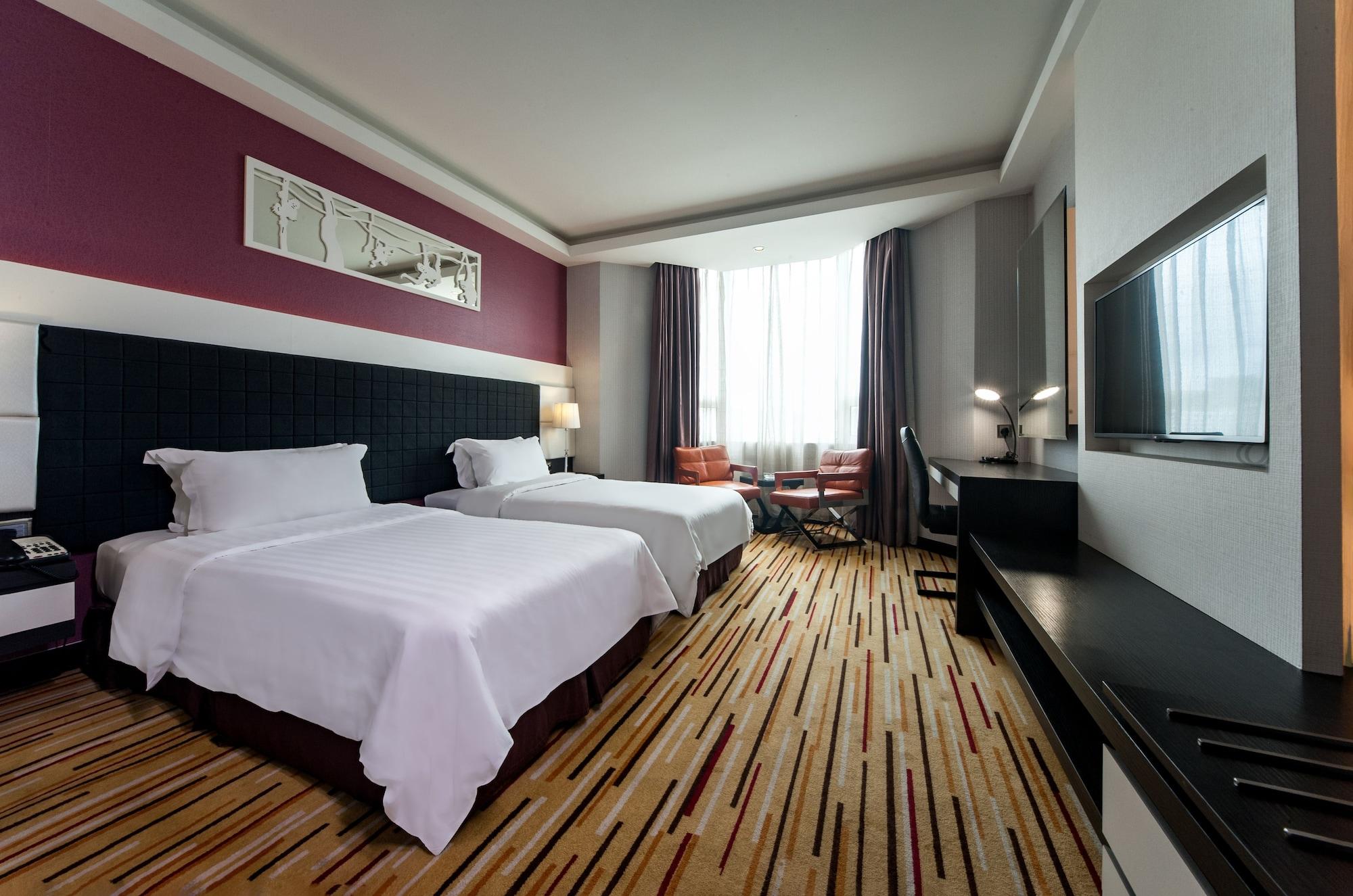 Promenade Hotel Kota Kinabalu Kültér fotó