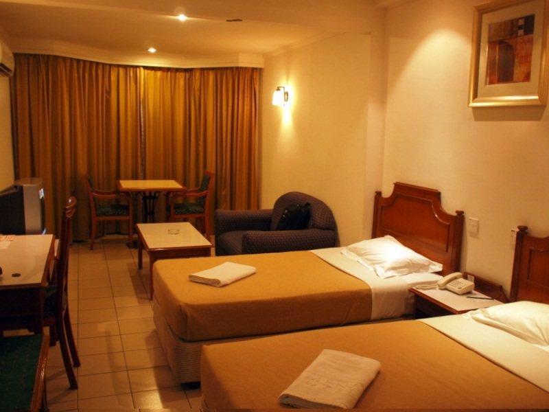 Promenade Hotel Kota Kinabalu Kültér fotó